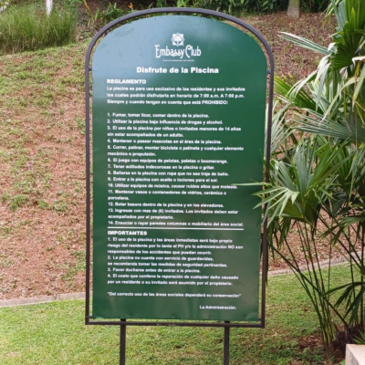 Letrero-metalico-empotrado01